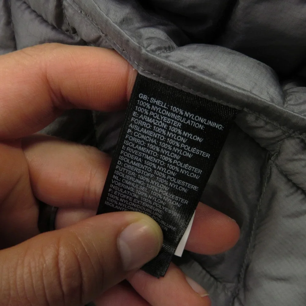 The North Face Men Medium Thermoball Silver Quilted Puffer Ripstop Vest NF00C763